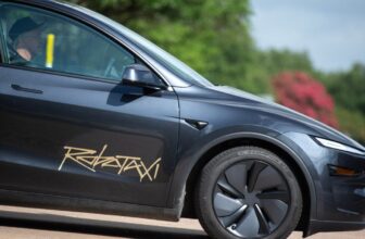 Key Tesla Investor Says It Will Be Voting In opposition to Making Elon Musk a Trillionaire