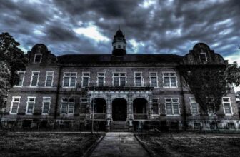 What’s Scarier Than a Haunted Home? An AI Knowledge Heart